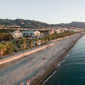 Appart hôtel Miljunka, SantʼAgata di Militello